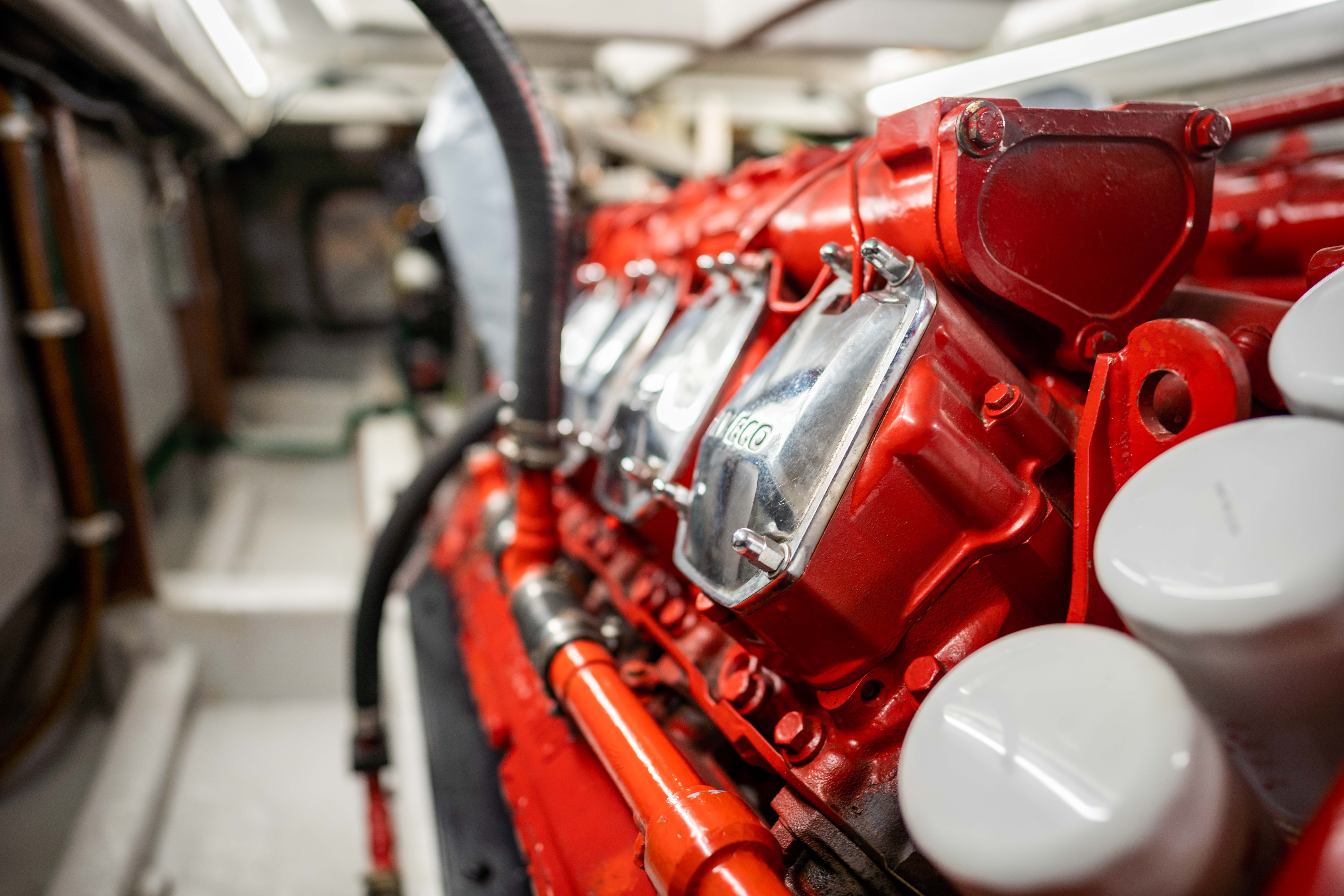 Engine Specialist